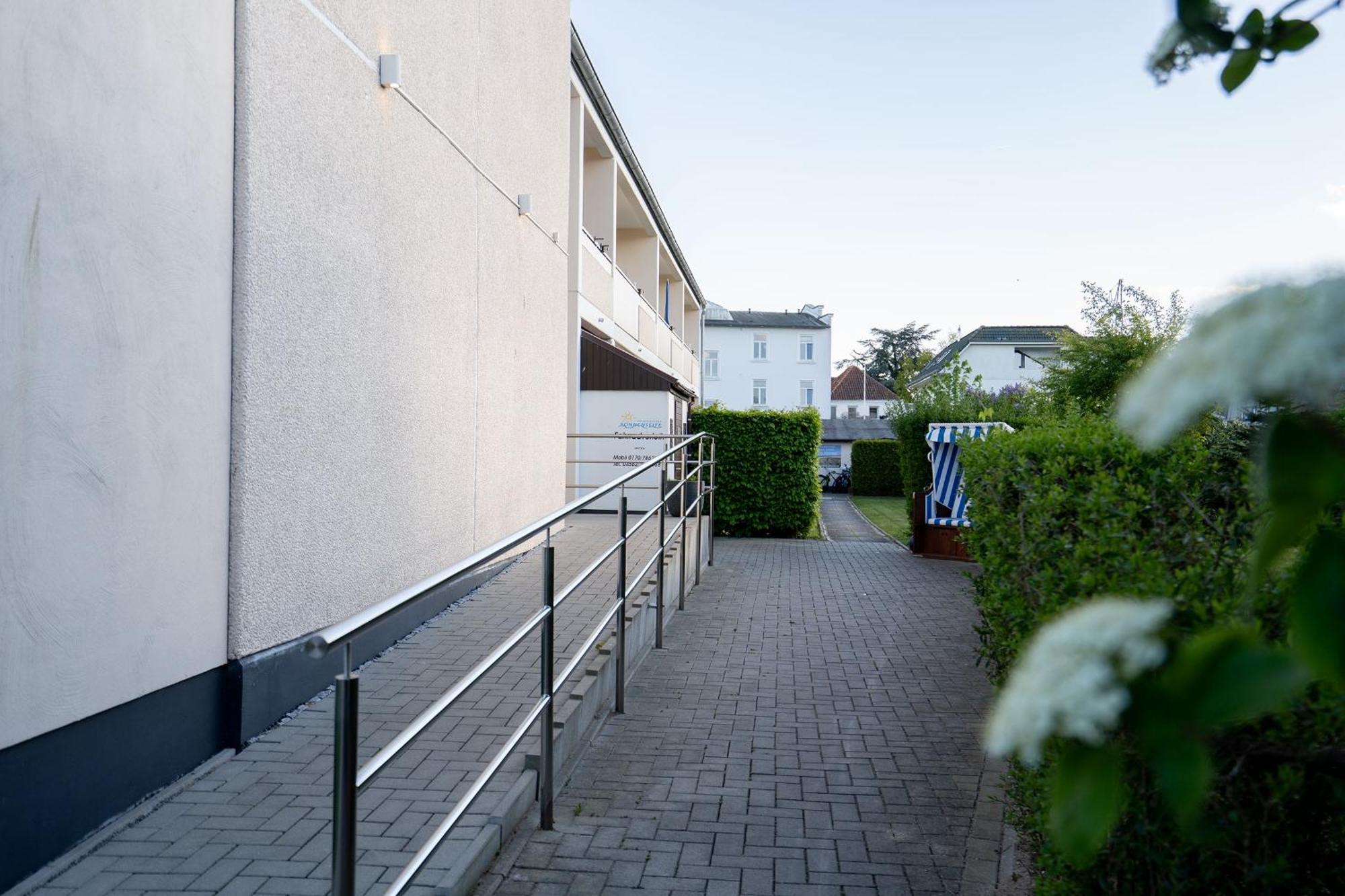 Das Solaris 11 Beach Apartment Mit Gemeinschaftssauna Und Grillplatz Groemitz Luaran gambar